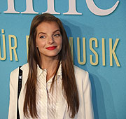 Yvonne Catterfeld bei der Premiere von "Die Trapp Familie - Ein Leben für Musik"  (©Foto: Martin Schmitz)